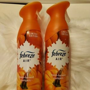 2 Febreze 8.8oz Limited Edition 100% Natural Fresh